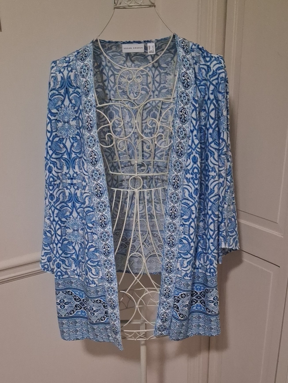 Susan Graver Blue and White Paisley-Print Open Cardigan